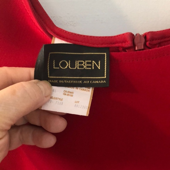 Classic Red Top - Picture 3 of 3